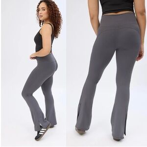 Bluenotes Gray Flared Women's Pants Super Smooth Bootcut Leggings size S